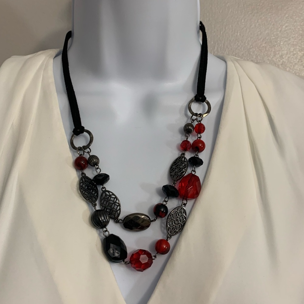 Elegant Red and Silver Jewelry Set - Picture 16 of 16